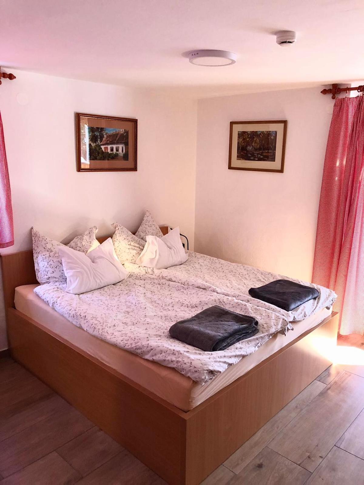 Apartments Kamp Podgrad Vransko Экстерьер фото