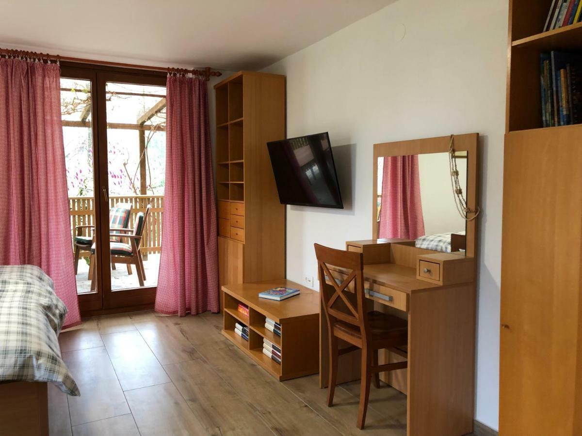 Apartments Kamp Podgrad Vransko Экстерьер фото